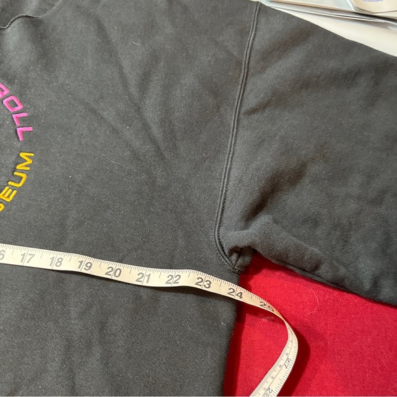 Rock and Roll Hall Of Fame black Sweatshirt Pullover mens 2x 3x round neck MUSIC - Picture 7 of 13